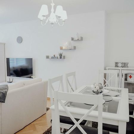 Apartman M5 Джяково Екстер'єр фото