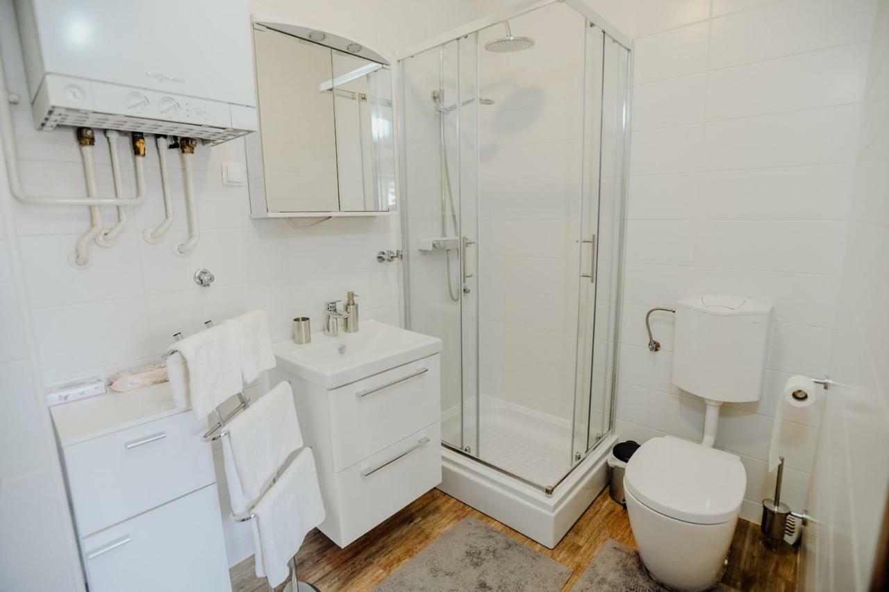 Apartman M5 Джяково Екстер'єр фото